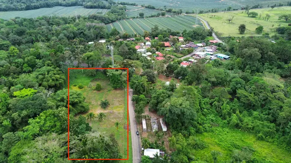 Terreno amplio en Río Hondo de Siquirres